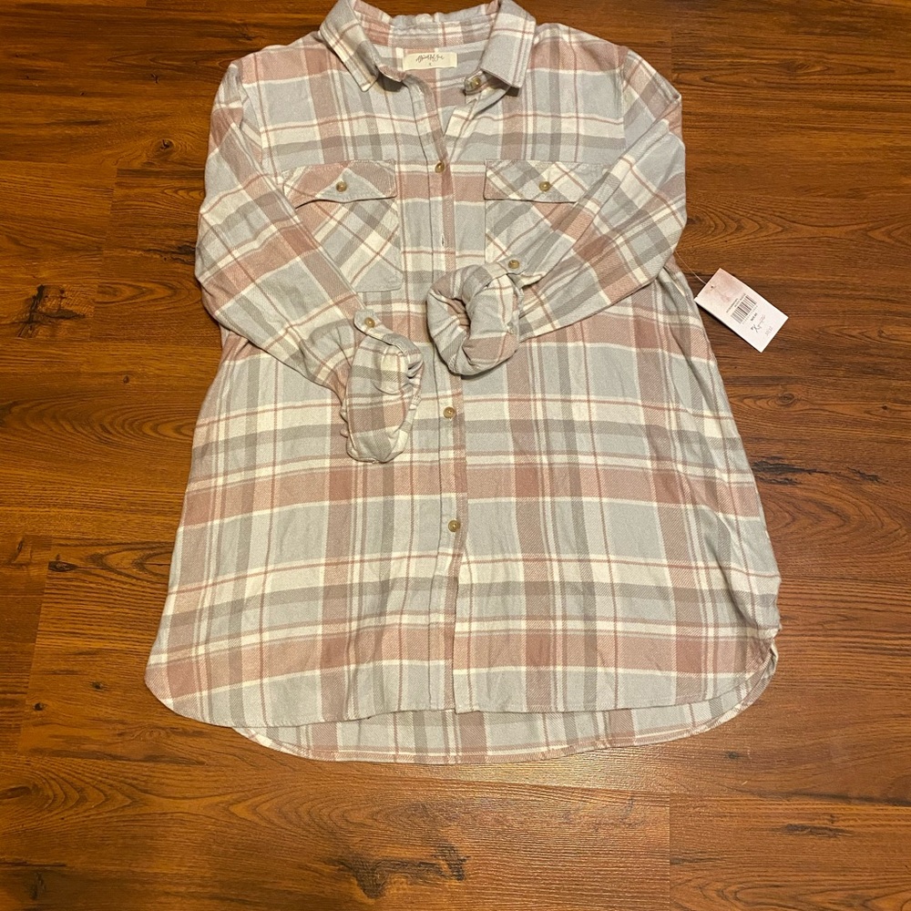New with tags!!!Tunic styled flannel shirt